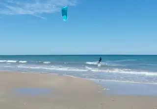 Playa y kitesurf
